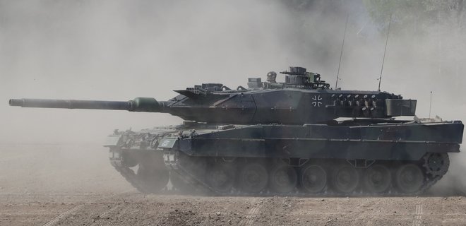 У Польщі запрацював хаб для ремонту Leopard, туди вже привезли українські танки – Блащак - Фото