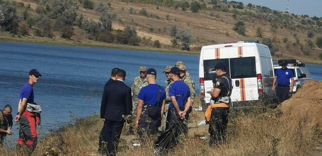 В озері молдовського села знайшли уламки ракети. Це за 40 км від Кишинева – фото, карта - Фото