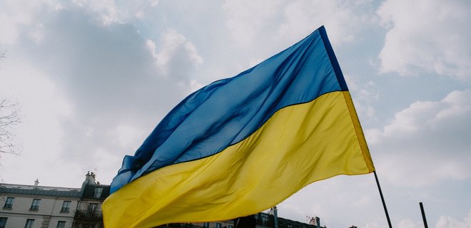 Більшість уважає, що справи в Україні рухаються правильно. Але таких поменшало – опитування - Фото