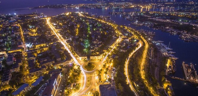 Севастополь. Місцеві чули потужний вибух - Фото