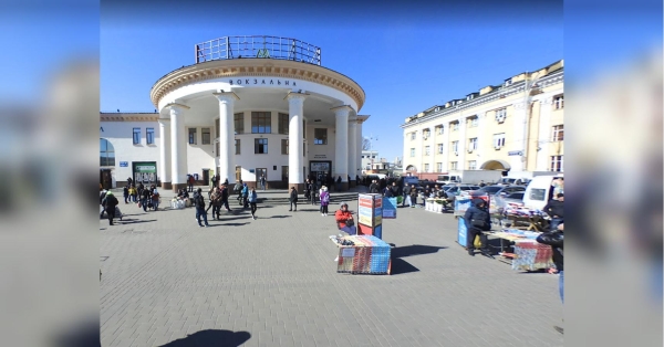 На метро «Вокзальна» починається ремонт ескалатора: скільки триватиме «велика штурханина»