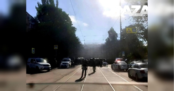 У СІЗО ростова-на дону ув'язнені захопили охорону в заручники (відео)