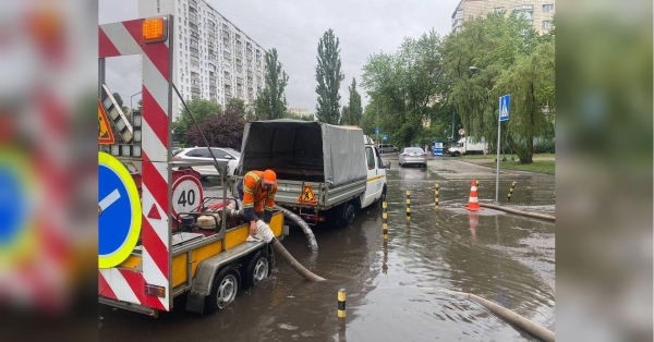 У столиці та Київській області аварійні відключення електрики через негоду (відео)