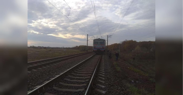 Внаслідок обстрілу порушено залізничне сполучення з Херсоном