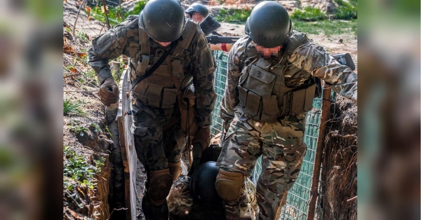 Ворог тупо давить нас кількістю: військовий журналіст розповів про дуже критичну ситуацію на фронті