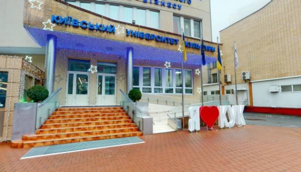 У Київському університеті культури зафіксовано понад 20 обшуків, виявлено значні&hellip;