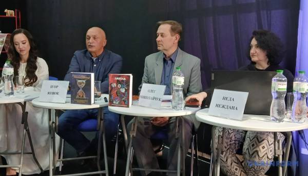 Нова постановка Житомирського театру заснована на подіях часів Української Народної Республіки 15