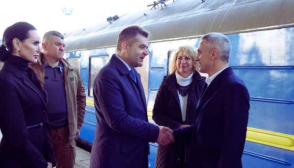 До столиці України приїхали тимчасовий болгарський голова уряду та декілька&hellip;