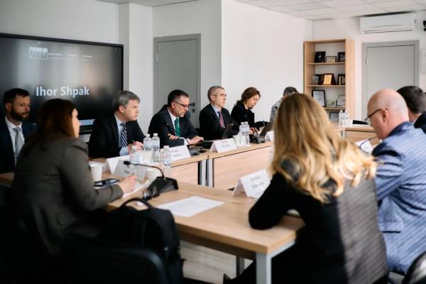 Пенсійна реформа та коригування виплат: Улютін провів зустріч із представниками МВФ 4