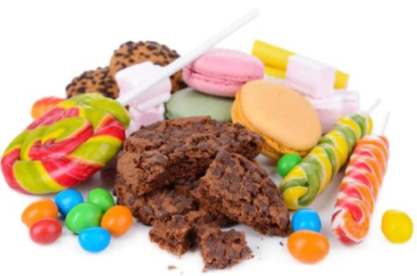 Геніальний спосіб побороти тягу до солодкого: ви про це не знали! Як легко позбутися цієї звички завдяки хитрості, що економить час.