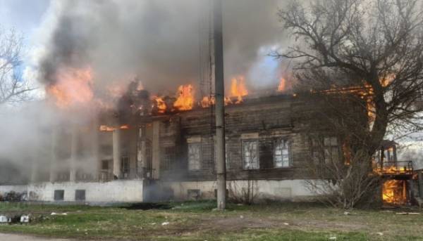 Російські війська зруйнували старовинний маєток на Харківщині, який відвідував&hellip;