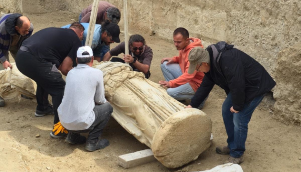 Археологи в Туреччині виявили рідкісну статую богині Афіни