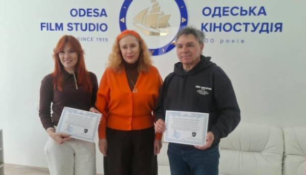 Драматичний театр Маріуполя, який тимчасово знаходиться в Ужгороді, розпочне співпрацю з Одеською кіностудією.