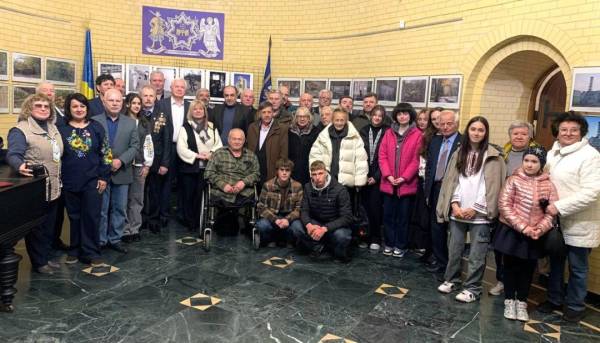 Фотовиставка, присвячена річниці Чорнобильської трагедії, відкрилася у музеї «Київська фортеця». 10