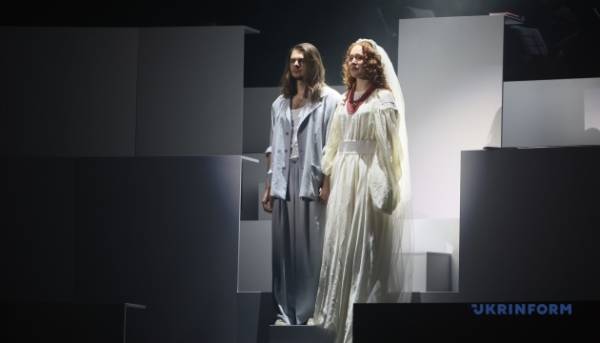 Маруся Чурай: кохання, пісні та опір ворогам крізь ночі й дні