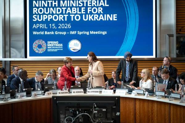 Свириденко після візиту до США: Бессент підтримує Україну, є поступ у переговорах з МВФ 13