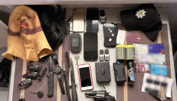 Головна 38 Національна поліція заарештувала членів злочинного угруповання, які змушували людей віддавати…