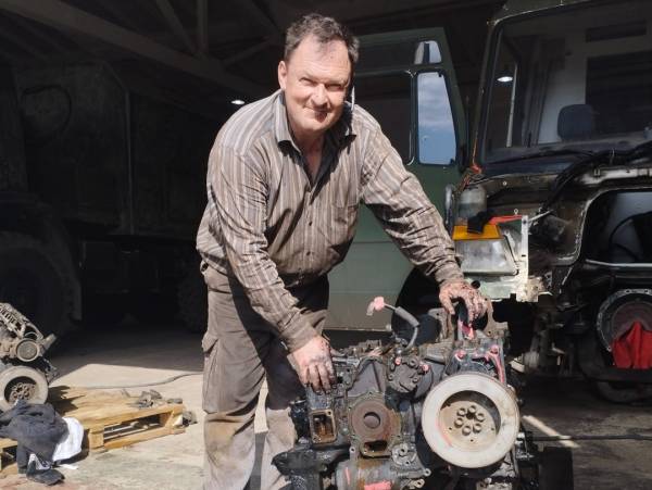 Техно-мистецтво під обстрілом 16