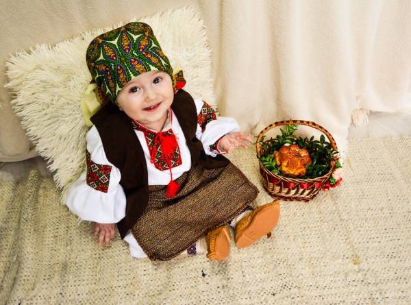 «Чи дрімаєте, чи спите - дайте кукурудзу та яйце!» 25