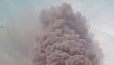 Безпілотники атакували хімічне підприємство у Череповці.