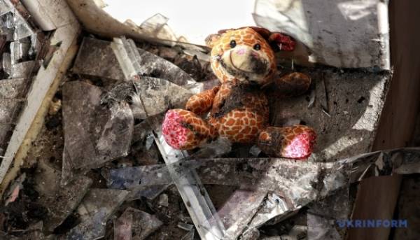 Під час повномасштабного вторгнення в Україні загинуло 699 юних&hellip;