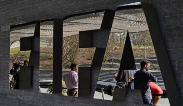 Українська футбольна команда опустилася на дві сходинки в рейтингу ФІФА 2