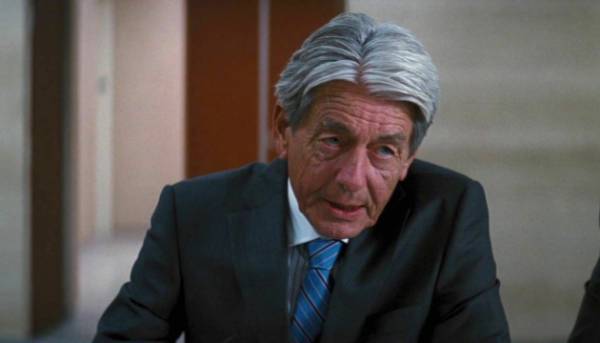 Актор Джон Нолан, який запам’ятався ролями у фільмах про Бетмена, пішов з життя.