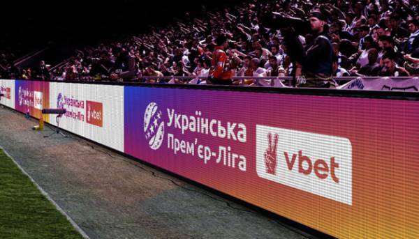 На неділю заплановано два поєдинки української футбольної Прем’єр-ліги.