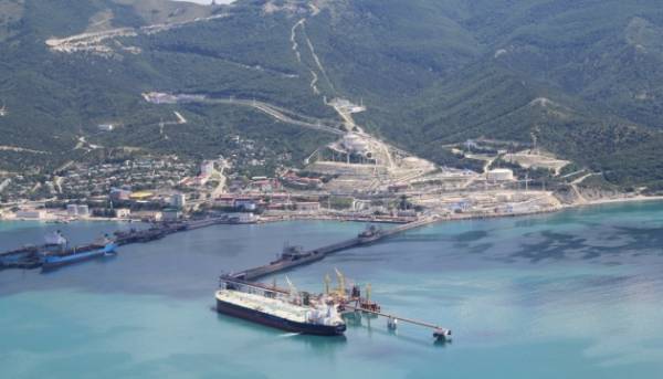 Головна 26 Російський термінал “Шесхаріс” тимчасово припинив відвантаження нафти через атаку…