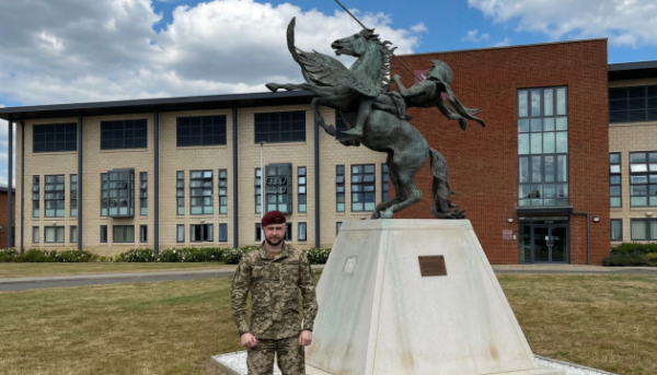 Головна 20 Російські військові неминуче вирушають у місця, з яких немає вороття,…