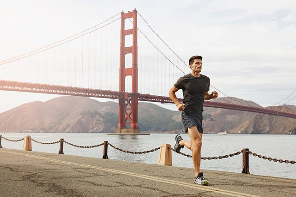 Геніальний спосіб схуднути: аеробні тренування, про які ви ще не знали! Як легко позбутися зайвих кілограмів з цією хитрою, що економить час, технікою.