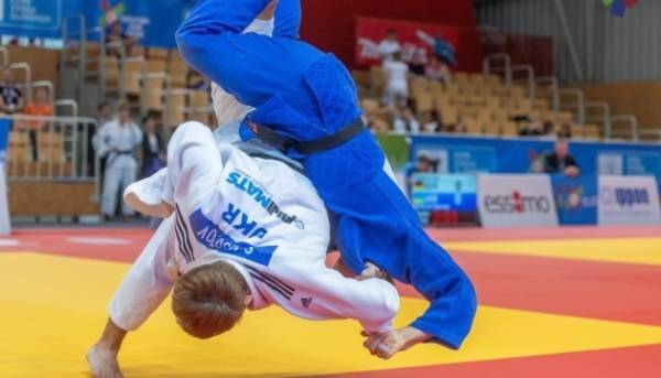 Збірна України серед молоді здобула перемогу в командному&hellip;