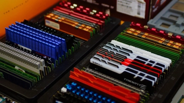 Інформатика мрії: польських учнів вчать розганяти ПК 18