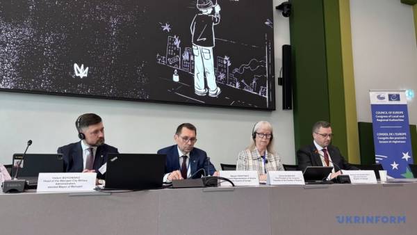 Рівність для Маріуполя: в Європейському палаці запропонували ініціативу "Справедливість для Маріуполя" 9