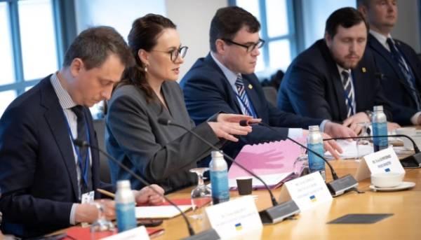 Енергетика, транспорт, логістика: Свириденко у Вашингтоні презентувала інвестиційний «список бажань»&hellip;