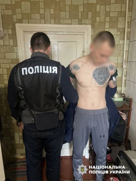 Національна поліція заарештувала членів злочинного угруповання, які змушували людей віддавати «борги» та скоювали підпали. 18 Національна поліція заарештувала членів злочинного угруповання, які змушували людей віддавати «борги» та скоювали підпали. 18