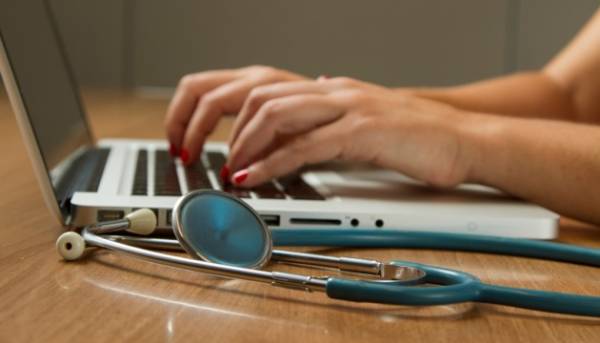 Урядовці полегшили доступ до програми «Огляд здоров’я 40+»