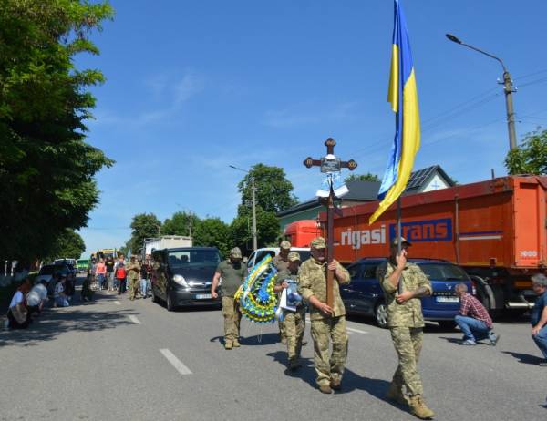 На згадку про кулеметника Юрія Погребняка 16
