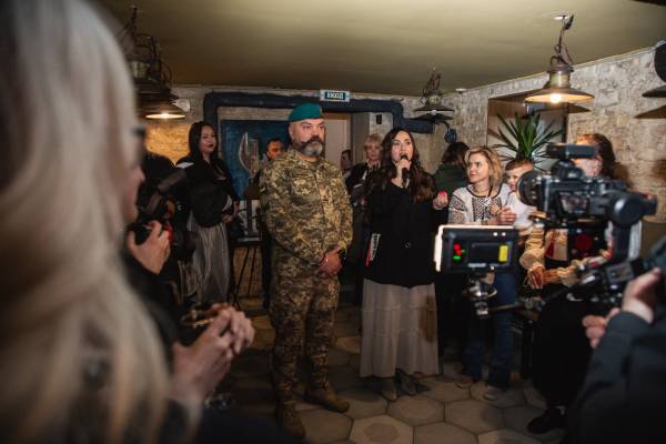 «Вона»: три історії родин військових з морської піхоти в документальній стрічці Тетяни Станєвої 23