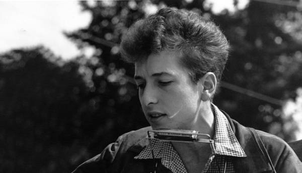 В книгарні знайшли рідкісну чернетку пісні Боба Ділана, її виставлять на аукціон. 2