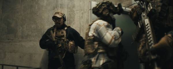 У кінотеатрах України стартує прем'єра тактичного бойовика «Killhouse» про місію безпілотників. 6