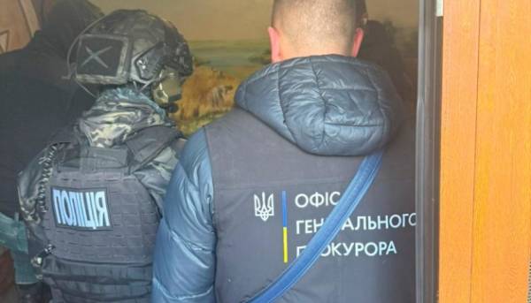 Головна 36 $100 тисяч за демонтаж колій: чиновника “Укрзалізниці” спіймали на хабарі