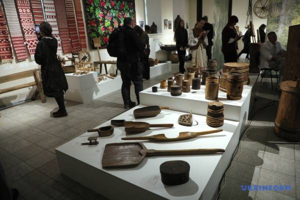 У столиці презентували дві експозиції, присвячені збереженій чорнобильській спадщині. 33