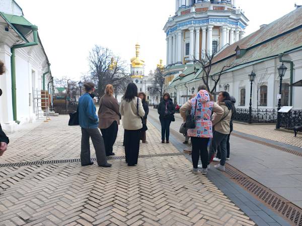 Без черг та списків: Бережна спростувала хибні чутки про відвідування Ближніх печер Києво-Печерської лаври 5