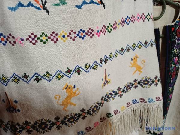 Вишиванки з історичних фотографій 28