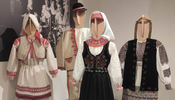 В Любляні представлена експозиція національного українського вбрання 15 В Любляні представлена експозиція національного українського вбрання 15