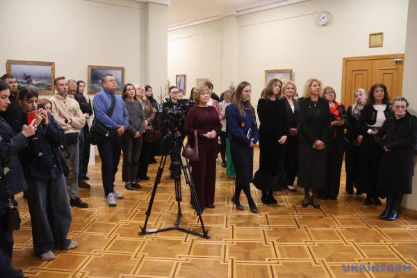 Вкрадені шедеври, відроджені у друкованих репродукціях 18