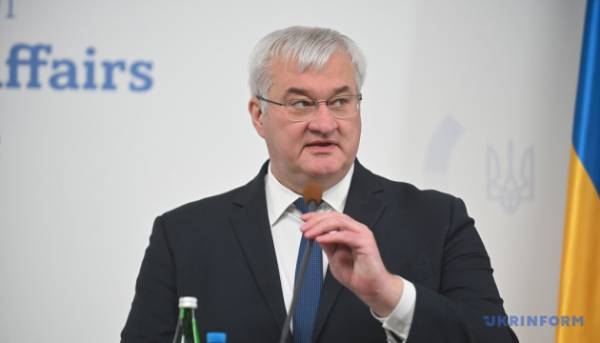 Сибіга: Переговори під егідою США призупинено, Україна виступає за новий&hellip;