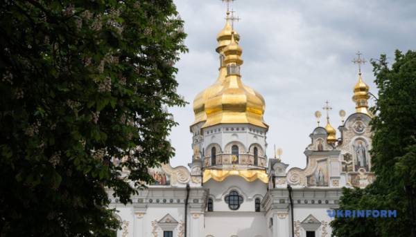 Головна 27 Національний Києво-Печерський історико-культурний заповідник отримав від Чеської Республіки мобільний комплекс для оцифрування.