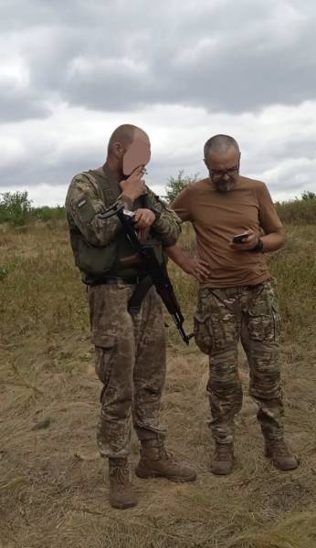«Ми не повинні передавати цю війну майбутнім поколінням» 13 «Ми не повинні передавати цю війну майбутнім поколінням» 13